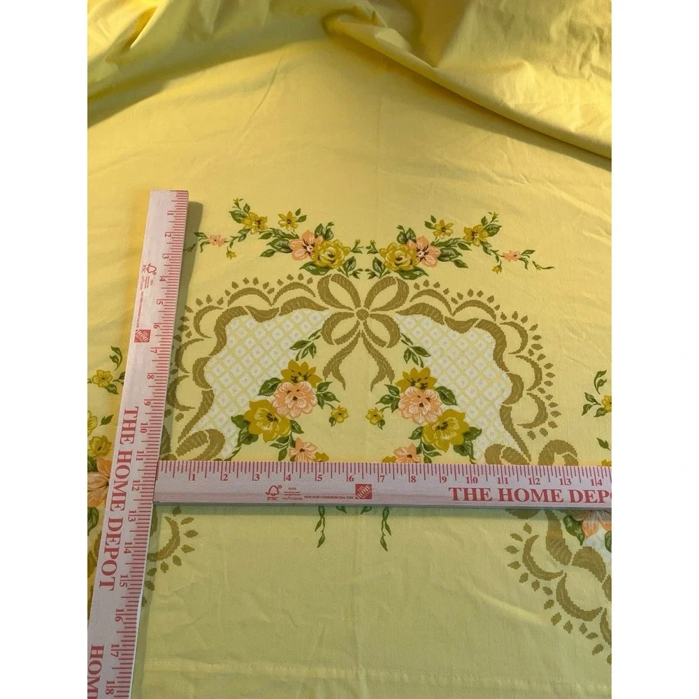 Vintage JC Penneys Flat Sheet Yellow‎ Gold Ribbon Floral Bedsheet